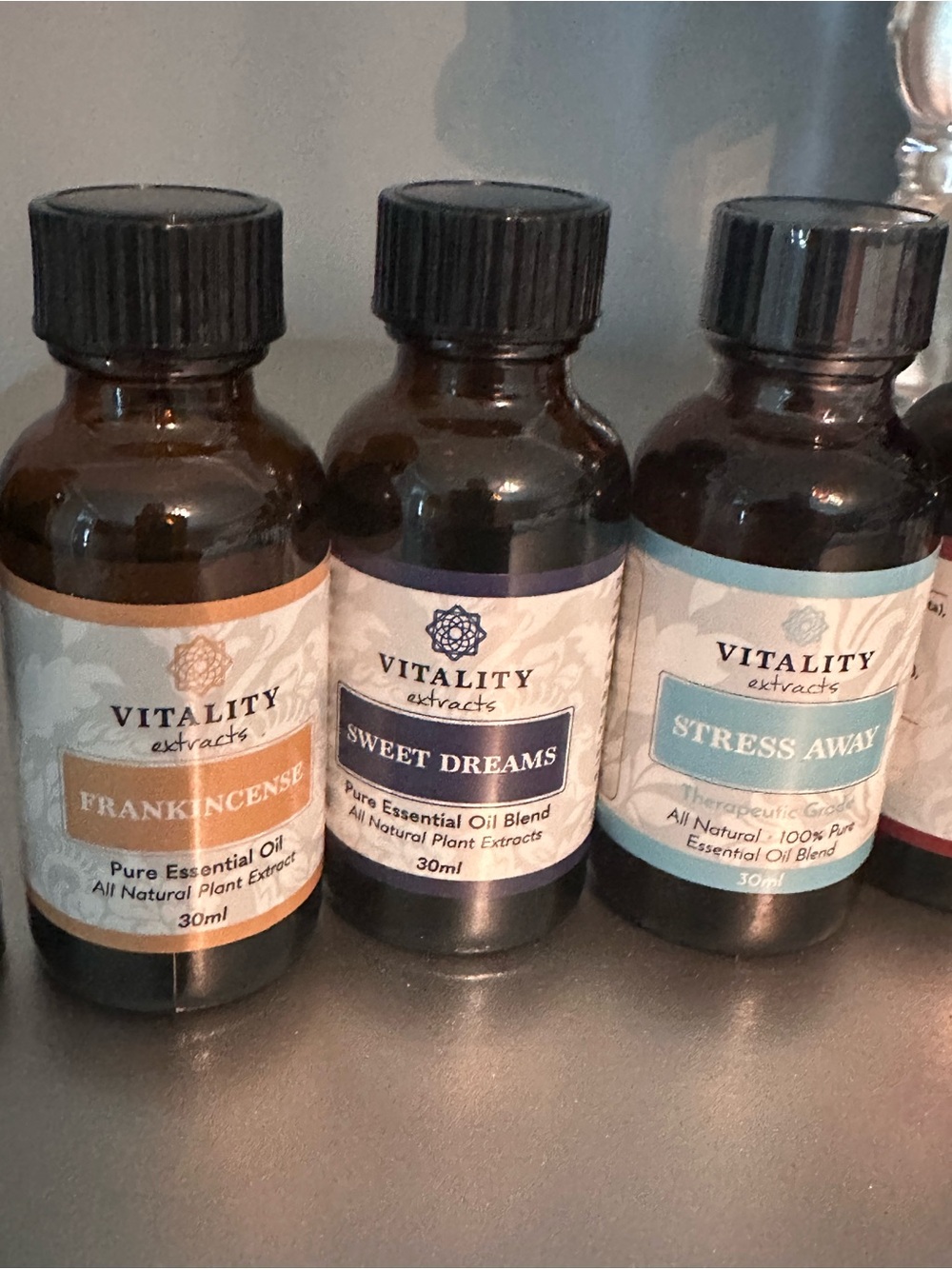 Essential Oil Set (18 oils) New - Picture 4 of 8